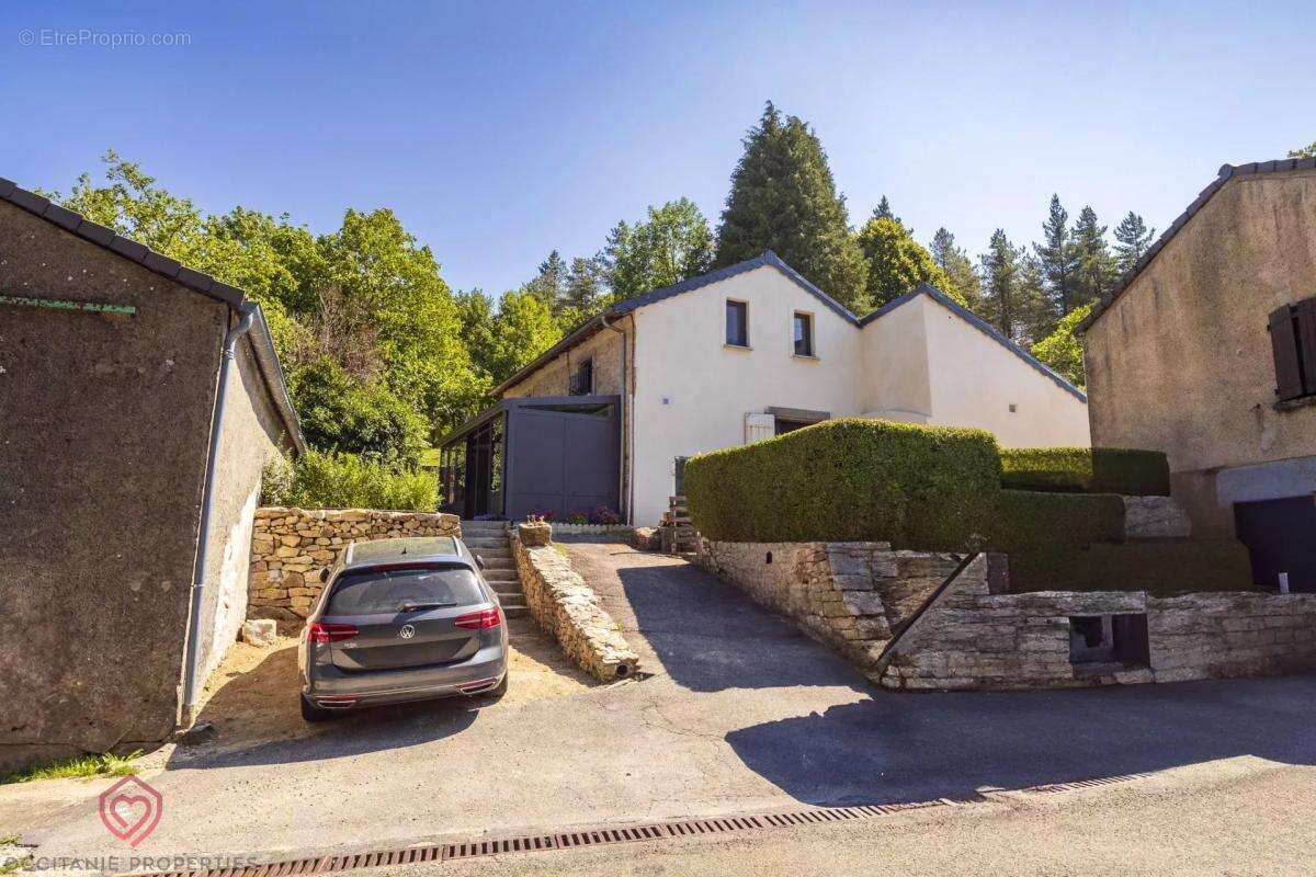 Maison à CUXAC-CABARDES