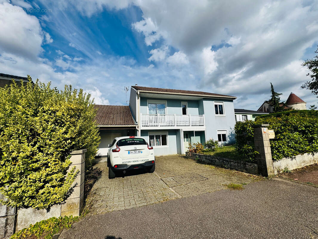 Maison à AMANVILLERS