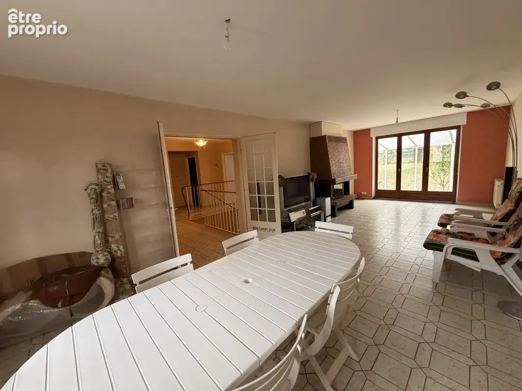 Grande maison située à JOUY AUX ARCHES - photo 6