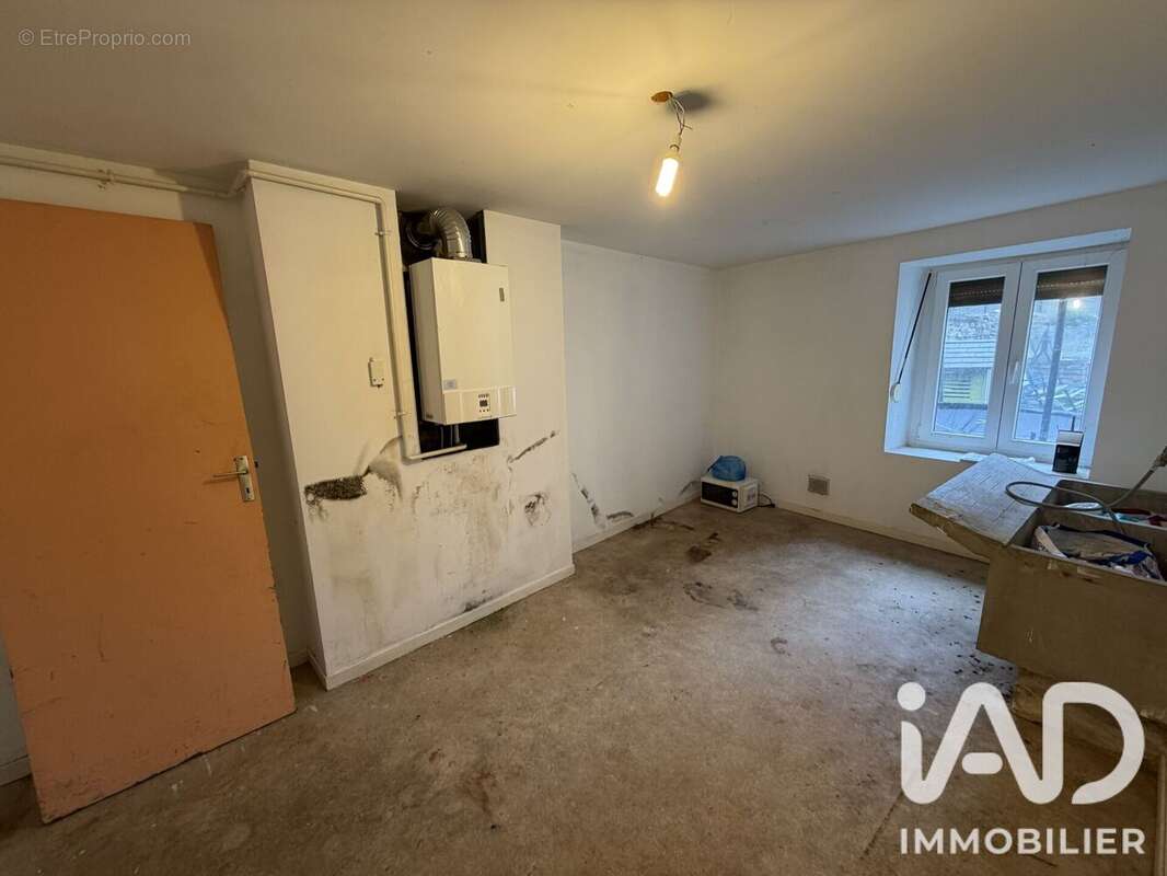 Maison 66 m² à Floing  - photo 8