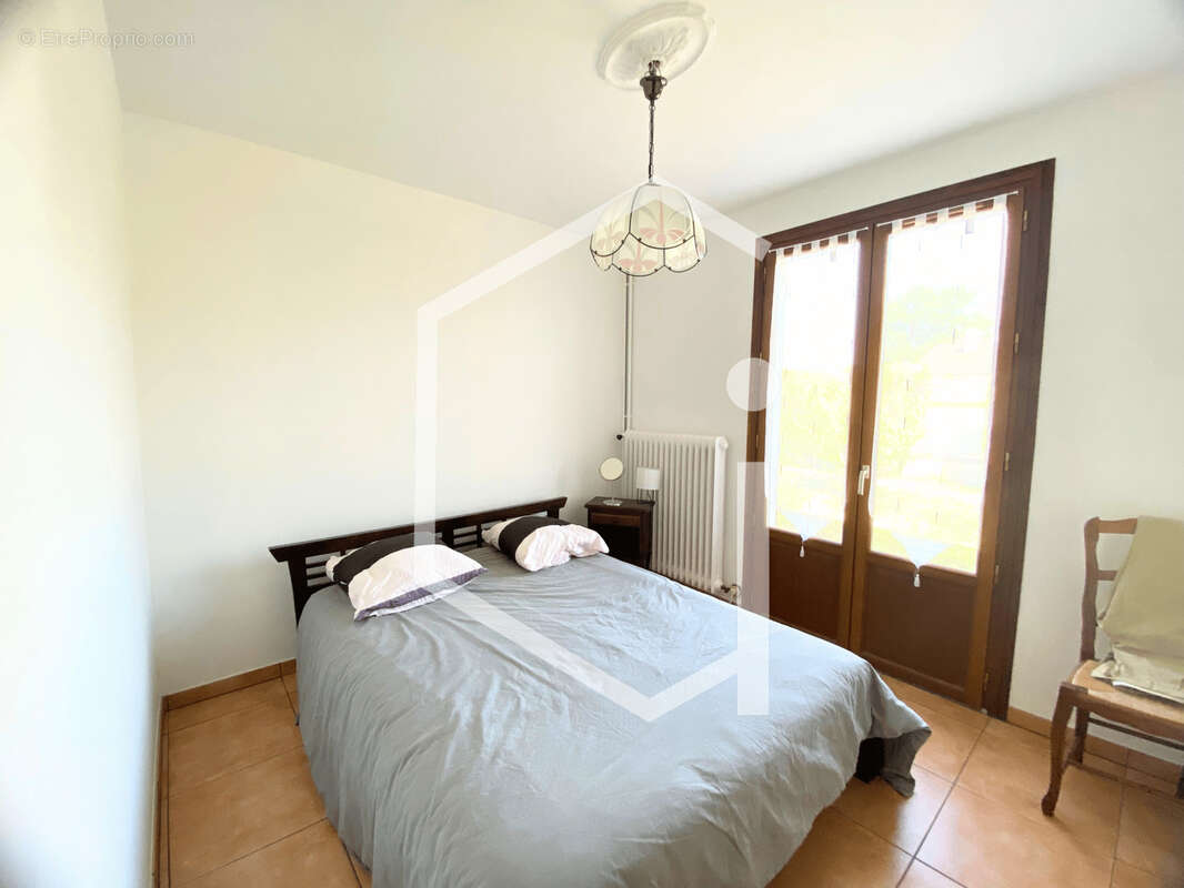 Maison à COSNE-COURS-SUR-LOIRE