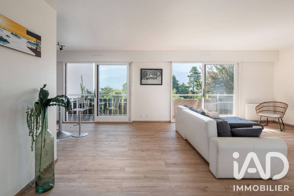 Photo 1 - Appartement à SAINT-ISMIER