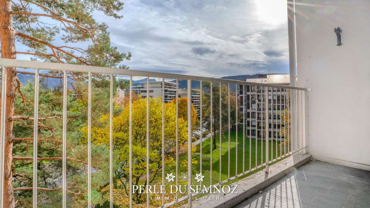 Appartement à SEYNOD