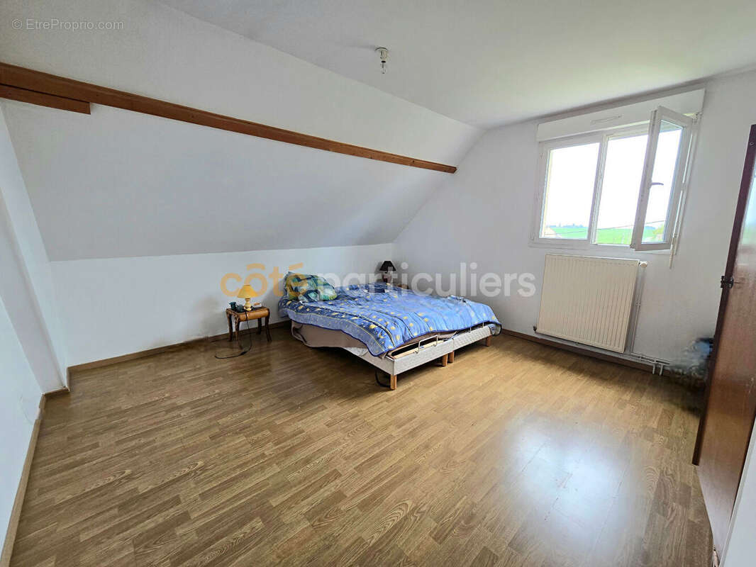 Maison à VILLEBOUGIS