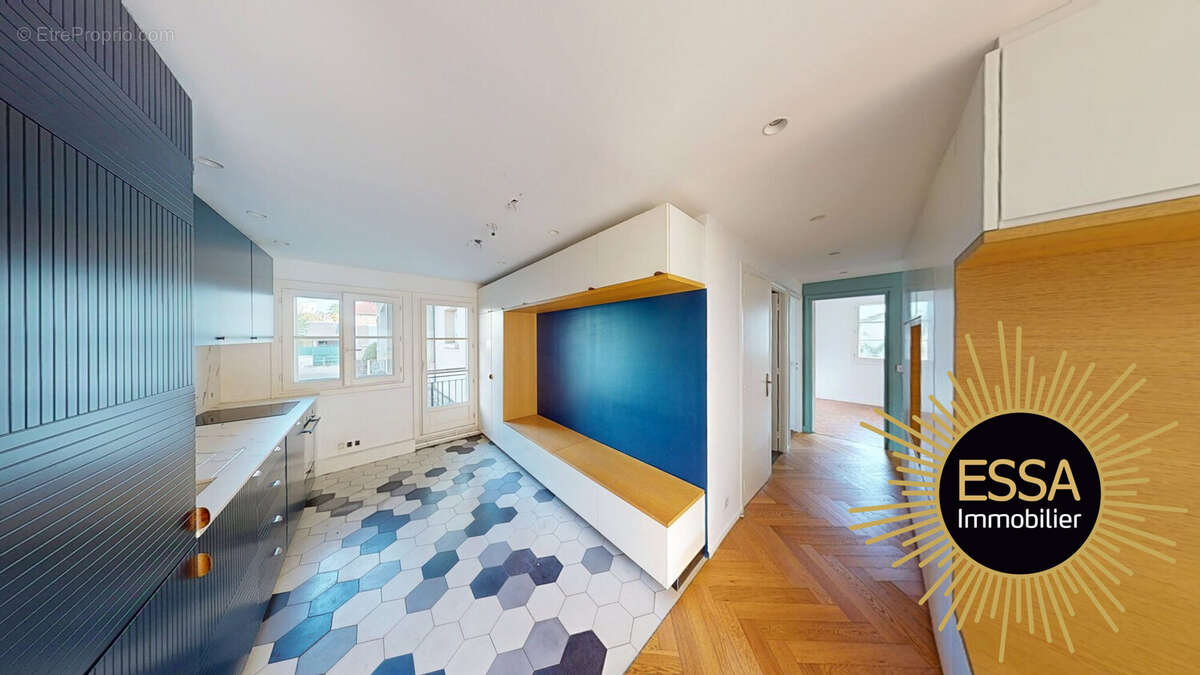 Appartement à VERSAILLES