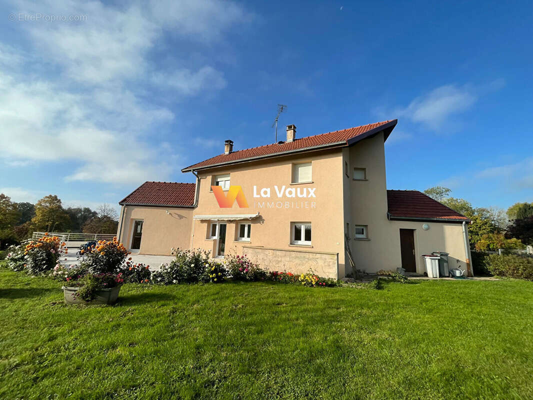 Maison à FRENELLE-LA-GRANDE