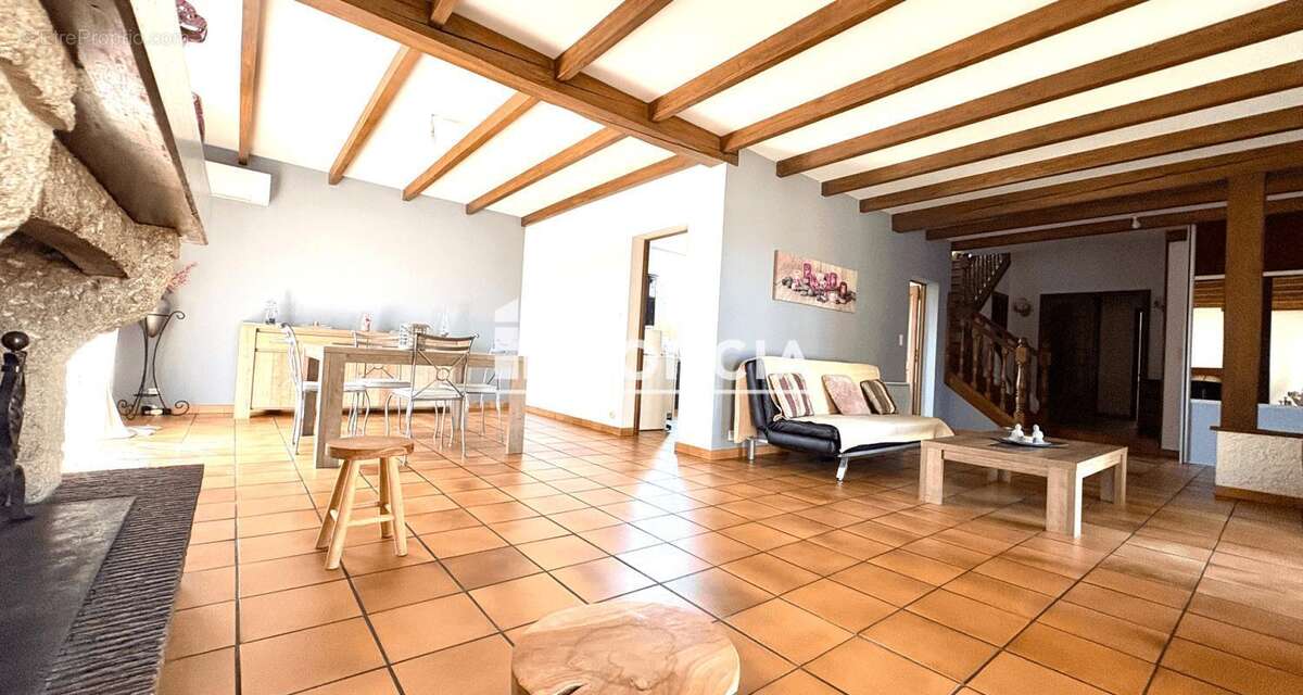 Maison à SAINT-ALBAN