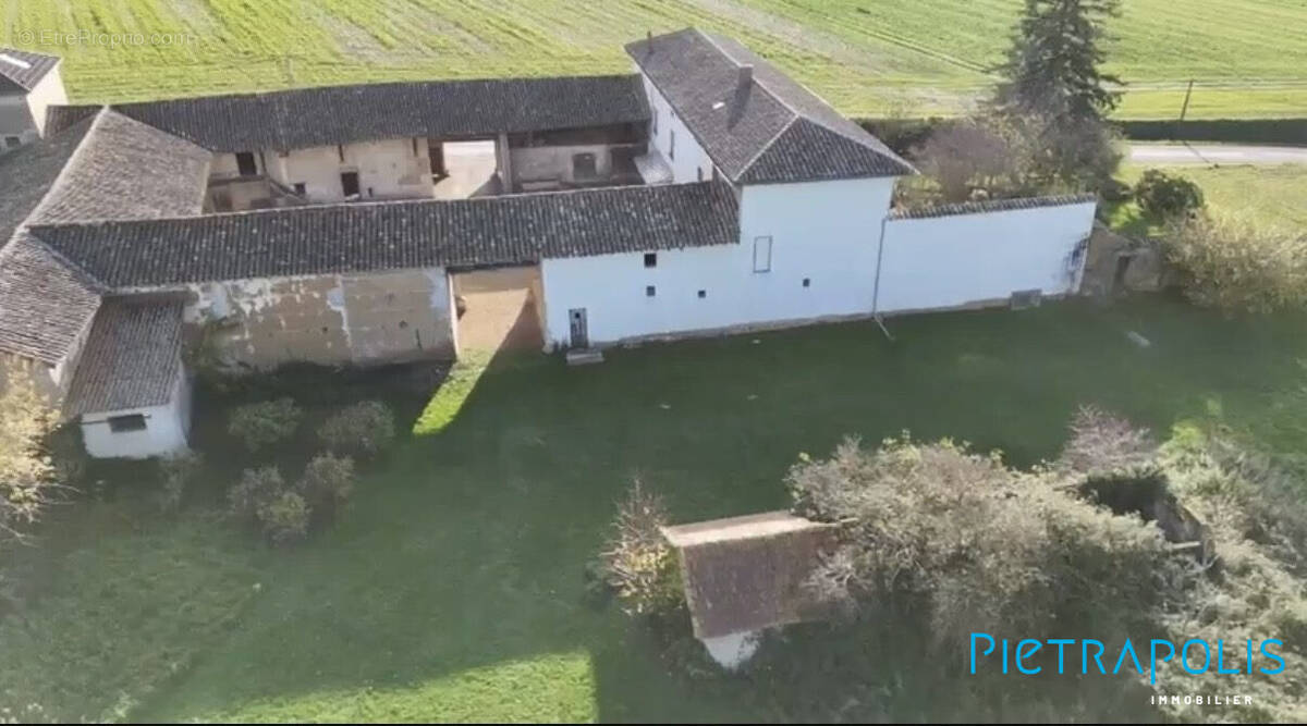 Maison à FRANCHELEINS