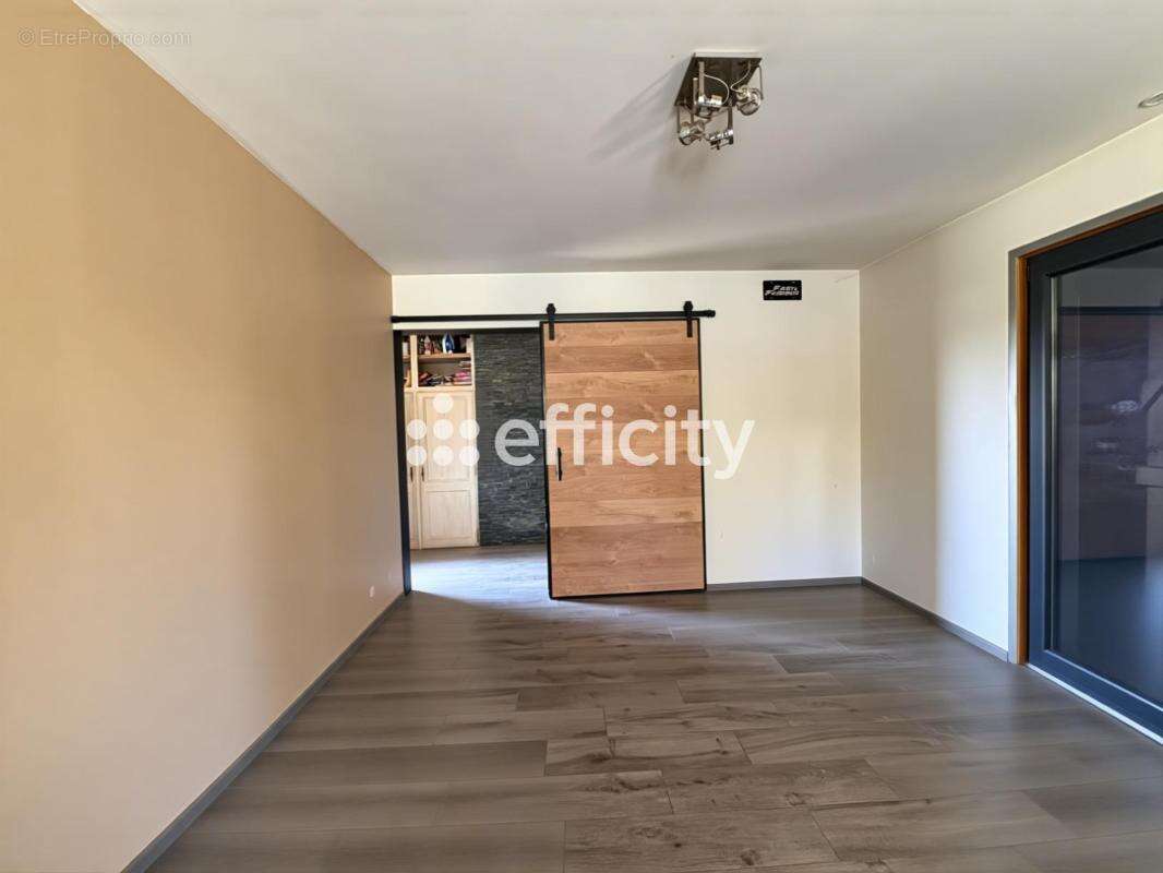 Maison à VEIGY-FONCENEX