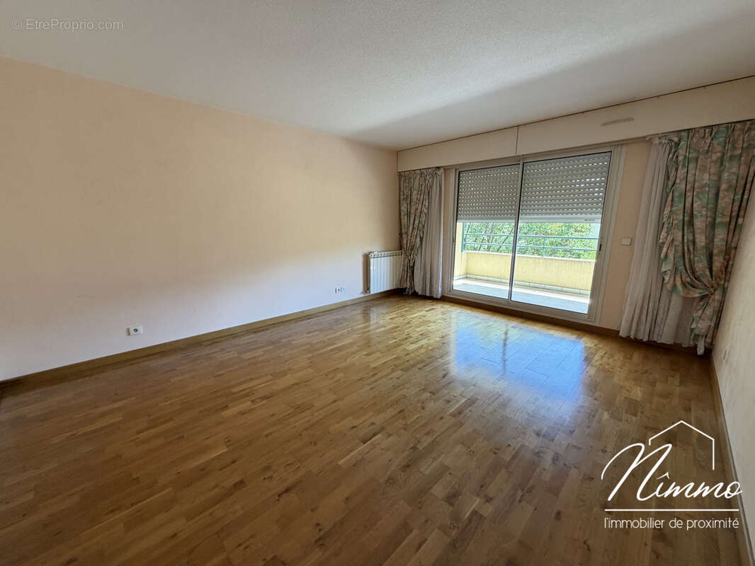 Nimes cigale les villegiales appartement t7 terrasses double garages piscine - photo 11