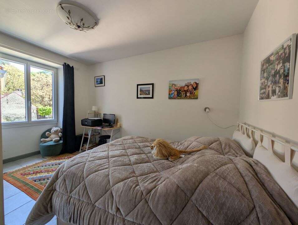 Maison 90 m² à Salignac-Eyvigues  - photo 6
