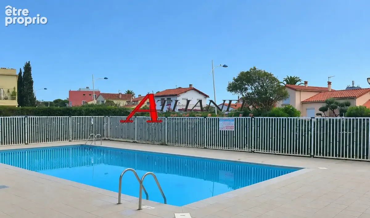 Studio avec terrasse & parking - photo 10