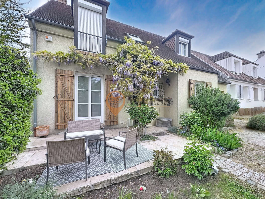 Maison à GROSLAY