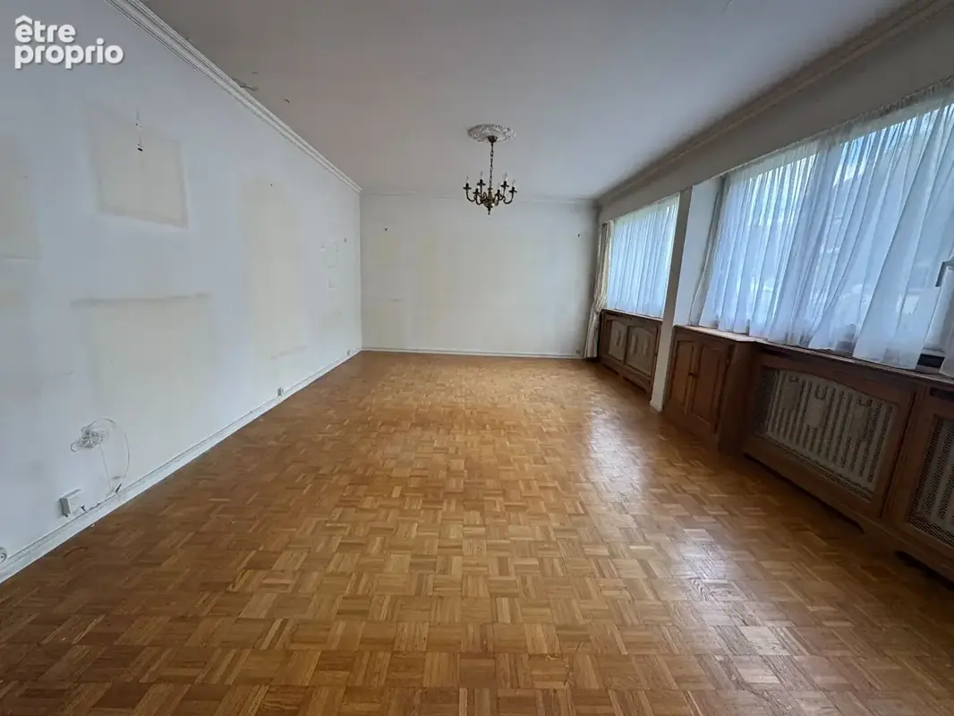 Grand appartement de 4 pièces 90 m² avec PKG / cave et Balcon - photo 3