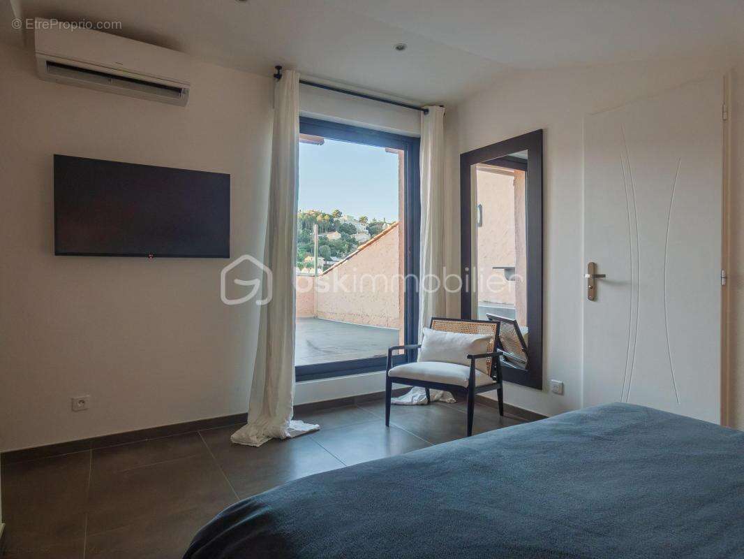 Appartement à SAINT-RAPHAEL