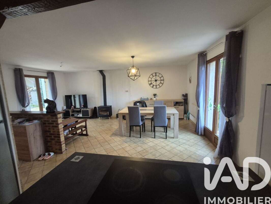 Photo 4 - Maison à REBAIS