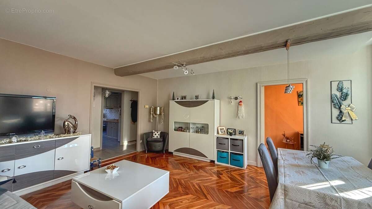 Appartement à VOIRON