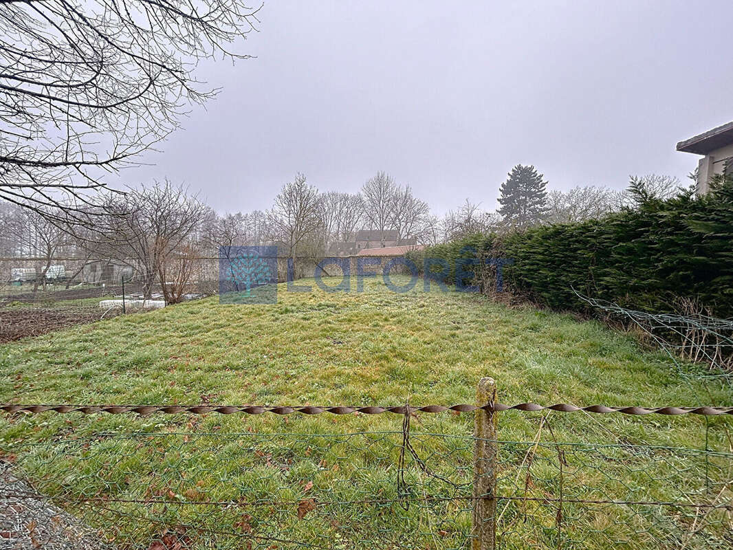 Maison à CHENNEBRUN