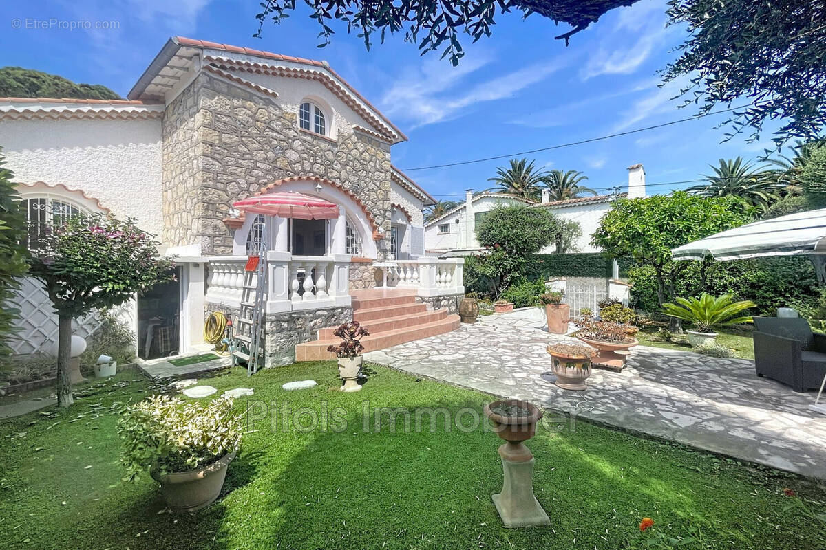 Maison à ANTIBES
