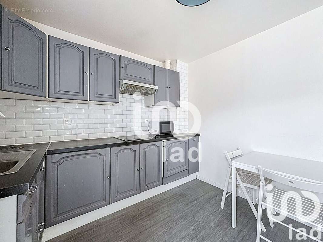 Photo 7 - Appartement à PARAY-VIEILLE-POSTE