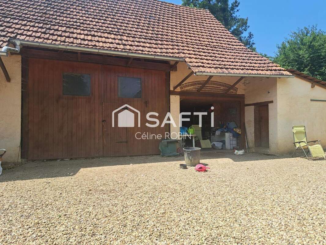 Photo 2 - Maison à MONTJAY