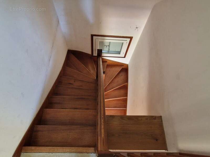 Maison à POMMERIT-LE-VICOMTE