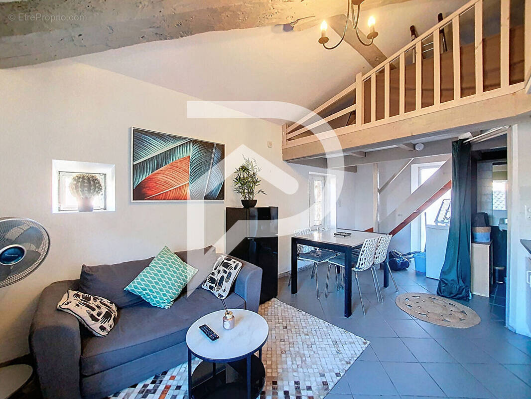 Appartement à MONTELIMAR