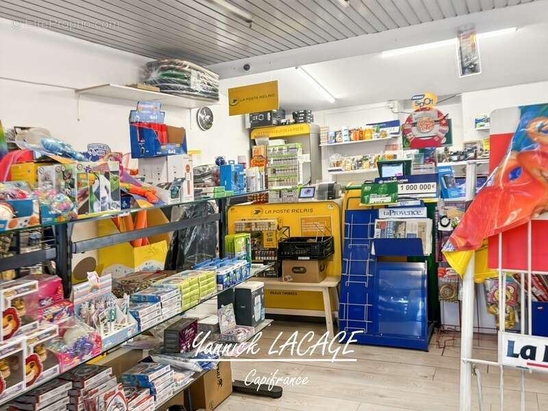 Commerce à MARSEILLE-8E