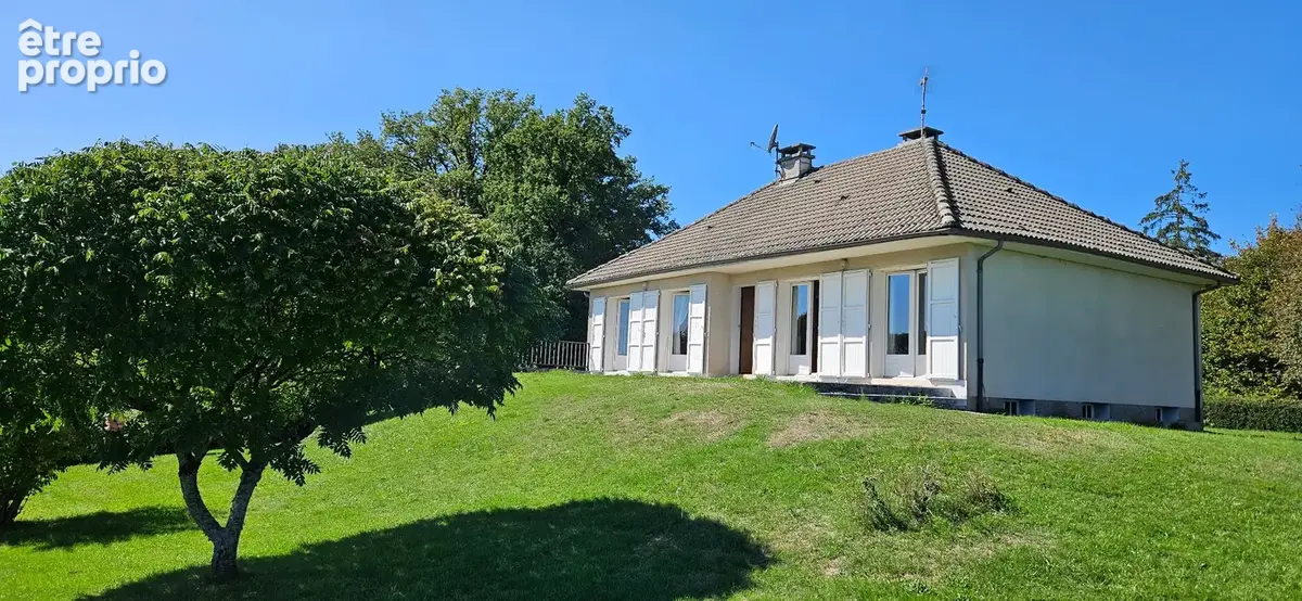 Maison à LAFEUILLADE-EN-VEZIE