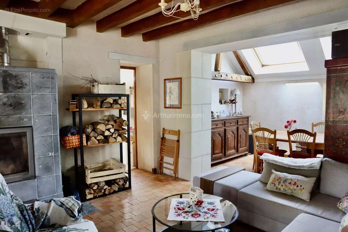 Belle fermette de 140 m2, entièrement restaurée sur plus d'un hectare de terrain. - photo 5