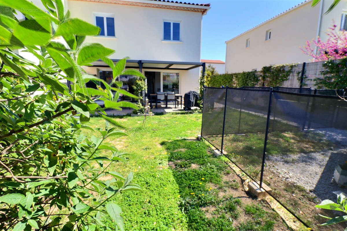 Maison à SAINT-DREZERY