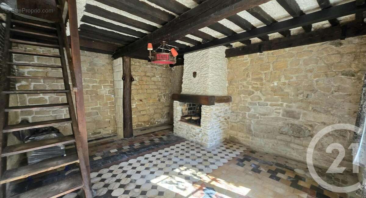 Maison à PONT-SAINTE-MAXENCE