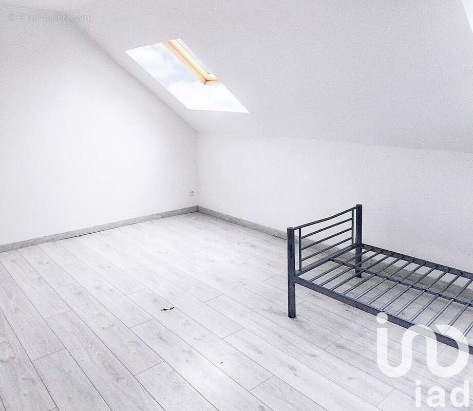 Photo 3 - Maison à YERMENONVILLE