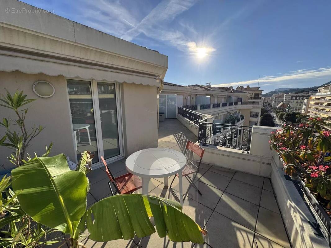 Appartement à MENTON