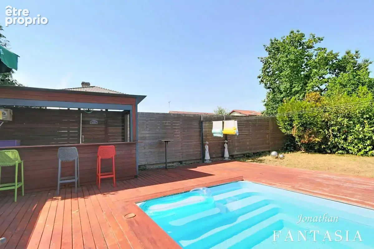 LA MAXE – Maison familiale de 230 m² au sol avec piscine chauffée et généreux espaces extérieurs - photo 25