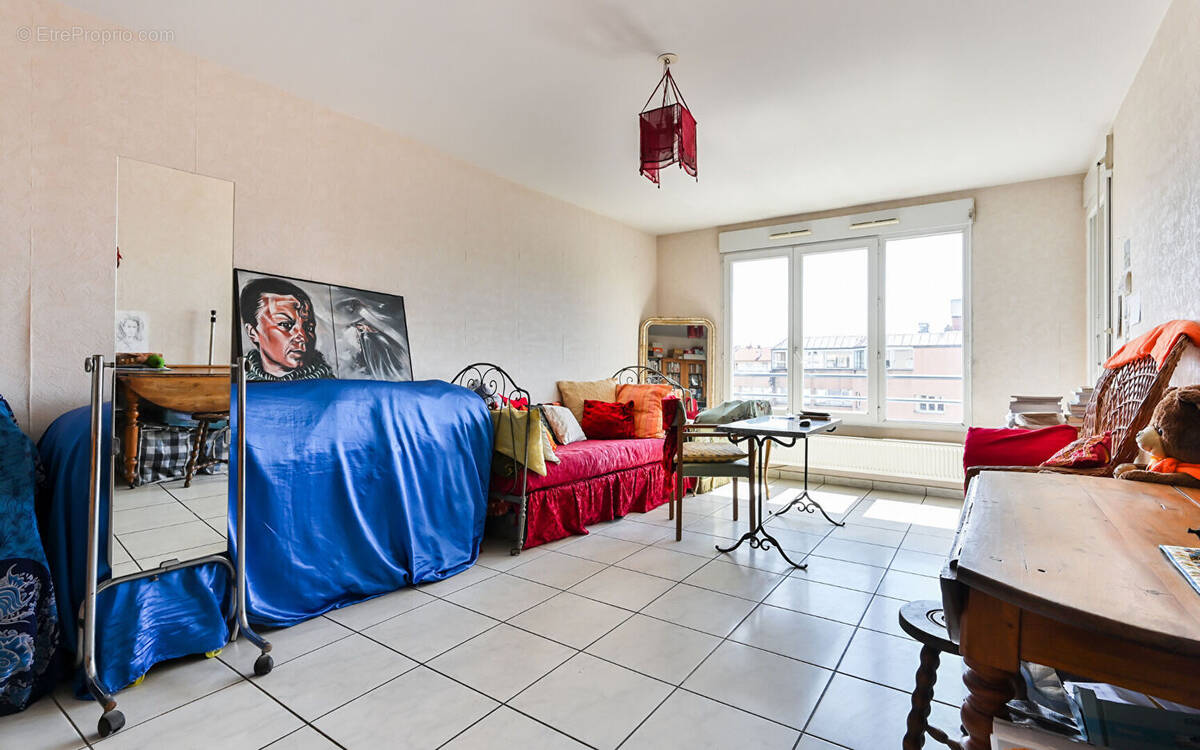 Appartement à LYON-8E