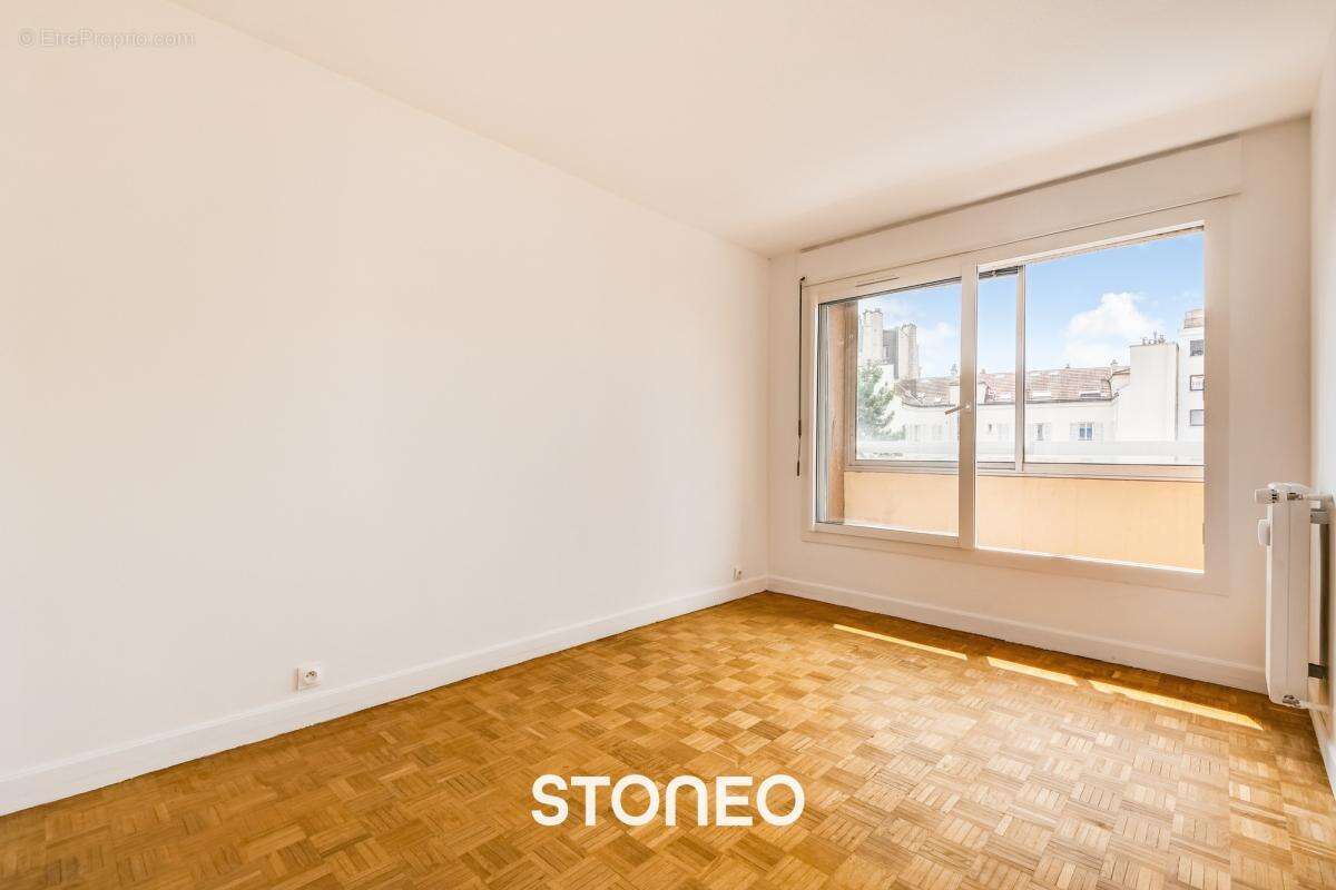 BOULOGNE NORD - ESCUDIER : Appartement de 4 pièces avec balcon - photo 5