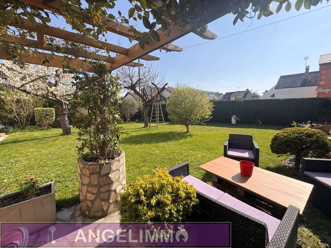 Maison à FRANCONVILLE