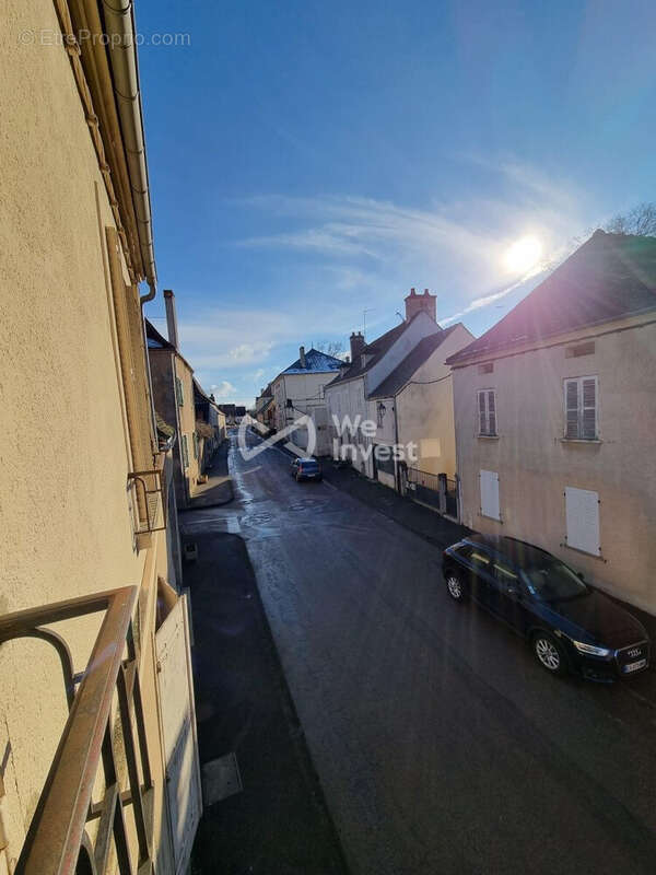 Commerce à EPOISSES