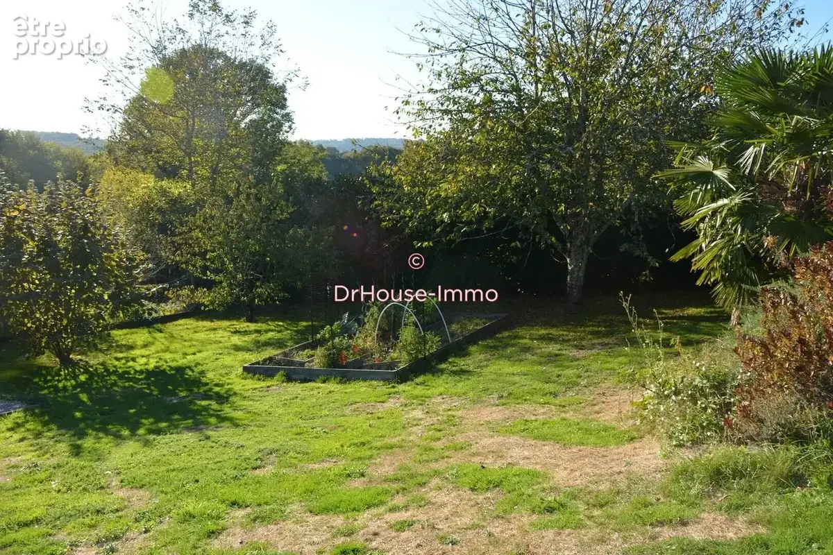 Maison 5 pièces 140 m² à vendre à Bussiere-Galant (87230) - photo 3