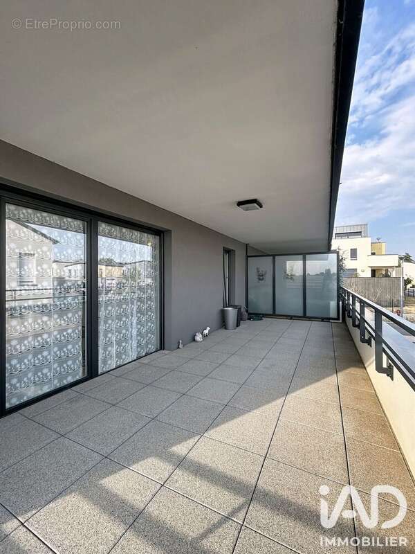 Appartement 85 m² à Metz  - photo 2
