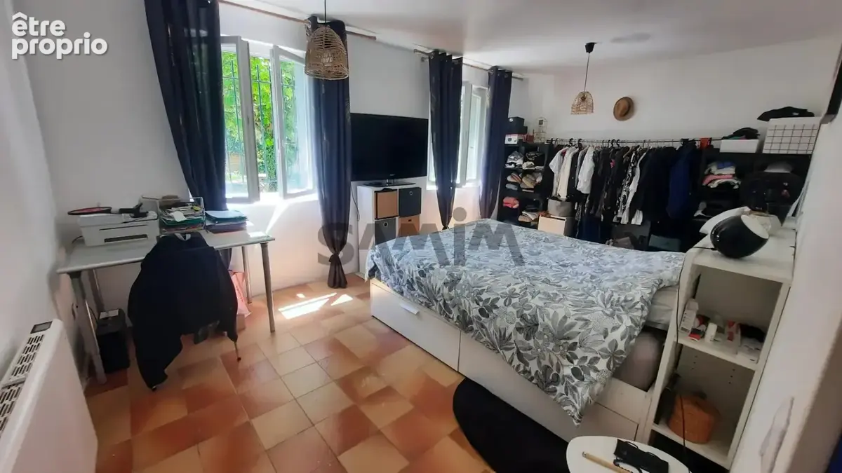 À vendre  secteur quissac grande proprieté + gite- spacieux - photo 11
