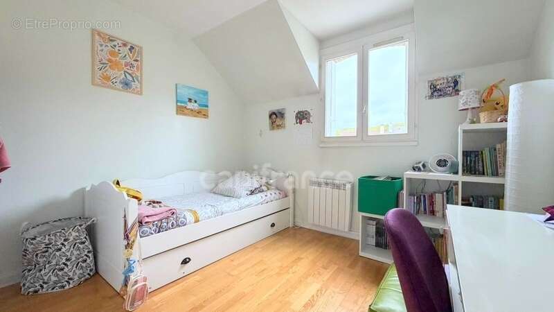 Maison à NOISY-LE-ROI