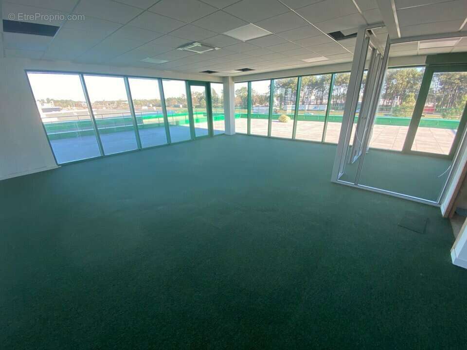 Commerce à BORDEAUX