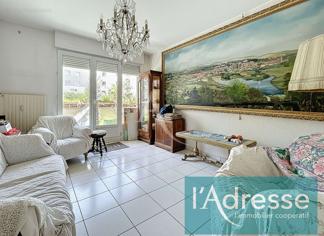 Appartement loué Metz - 75 m2 - 3 chambres - 2 balcons - Parking - photo 2