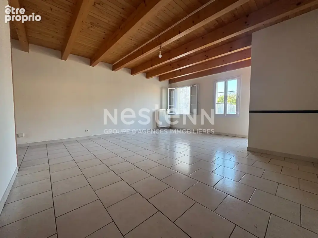 Rochefort : Quartier Anatole France Maison de 108m² 4 chambres garage et jardin - photo 3