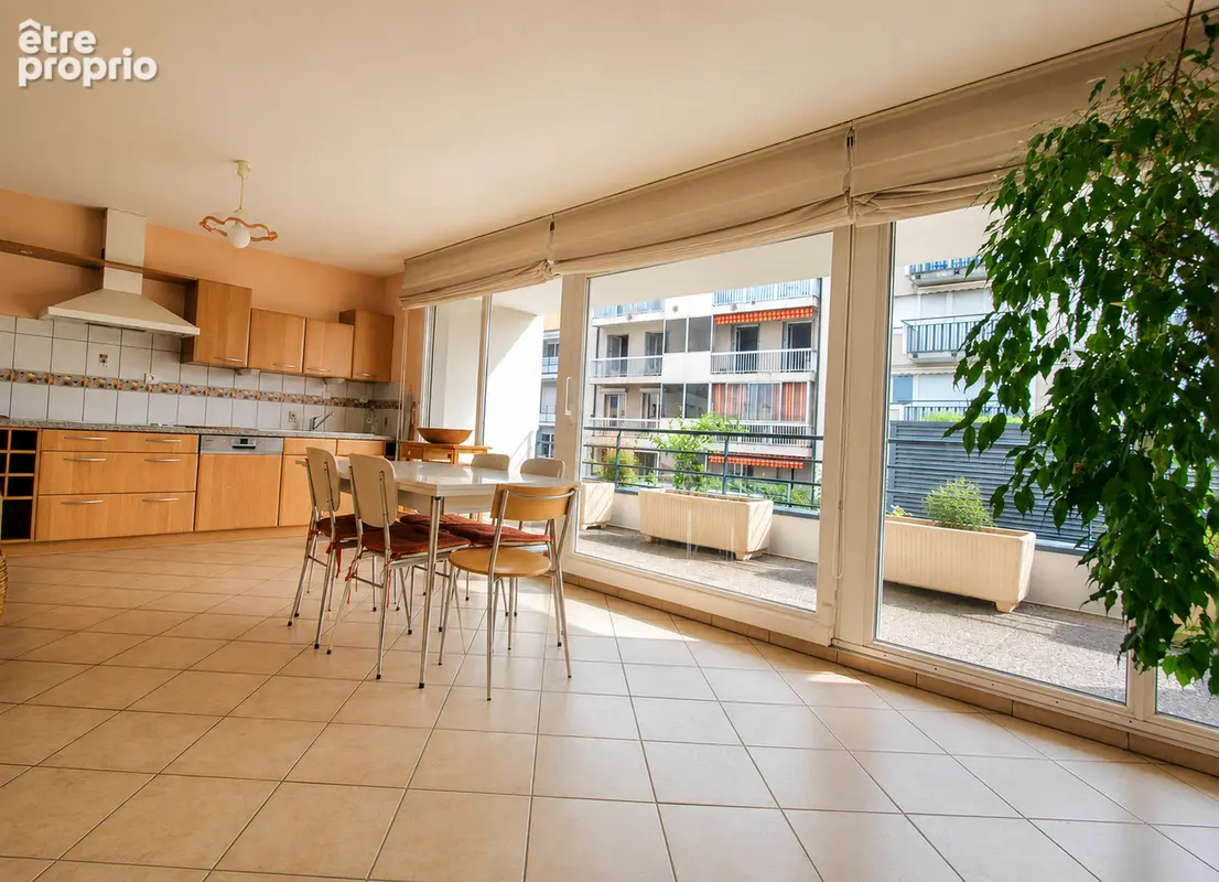 ANNECY - Courier - appartement de 136m² au calme - photo 4