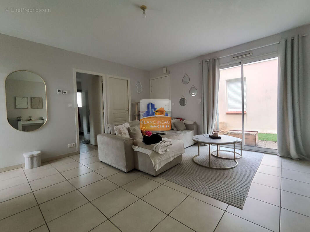 Maison à BOUGUENAIS