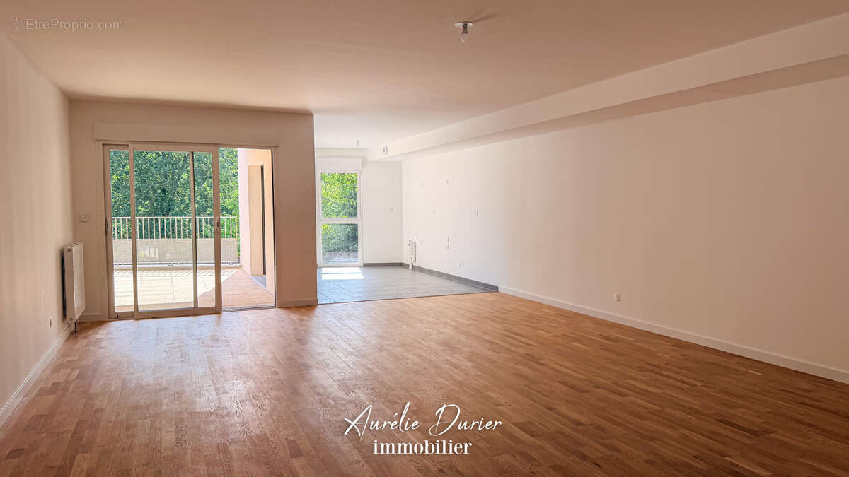 Appartement à LA RICHE