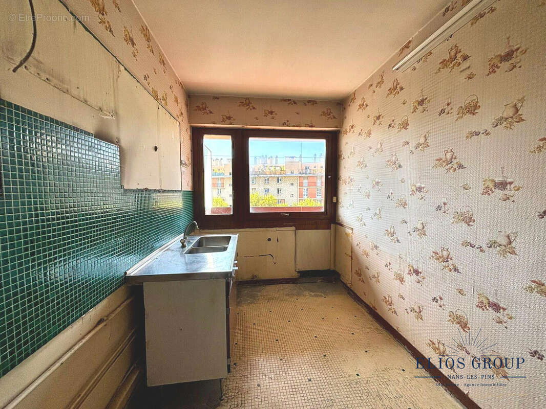 Appartement à MARSEILLE-6E